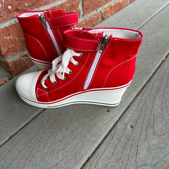 EUC Yufu Star canvas wedges - Picture 2 of 8